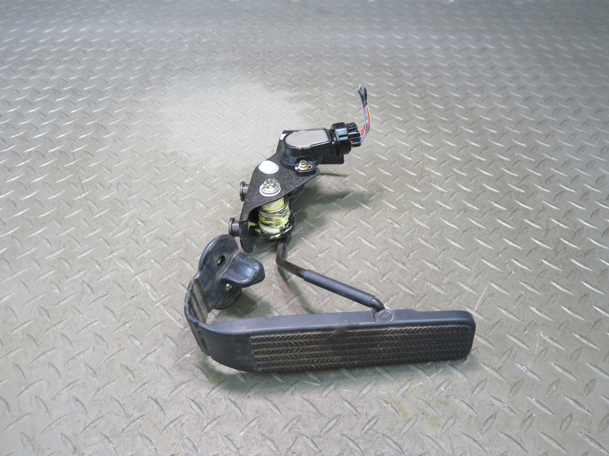 02-06 Lexus UCF30L LS430 Gas Acceleration Peadal w Sensor 78010-50011 OEM