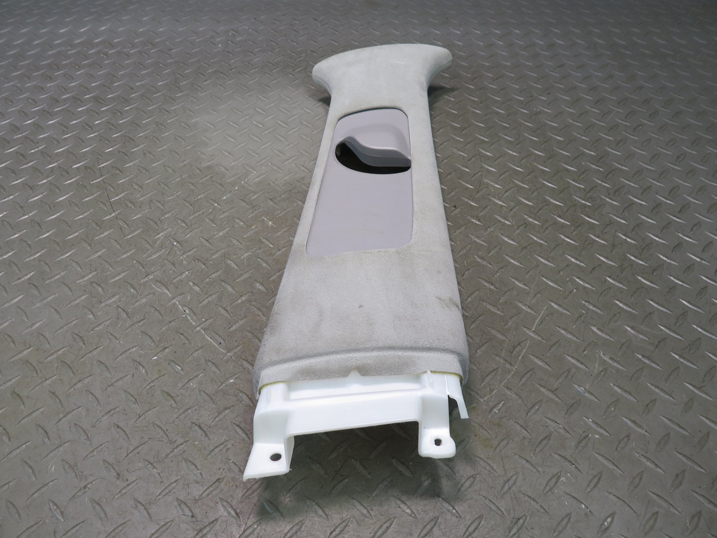 01-03 Lexus UCF30L LS430 Right Upper Center B Pillar Trim Cover Panel Gray OEM