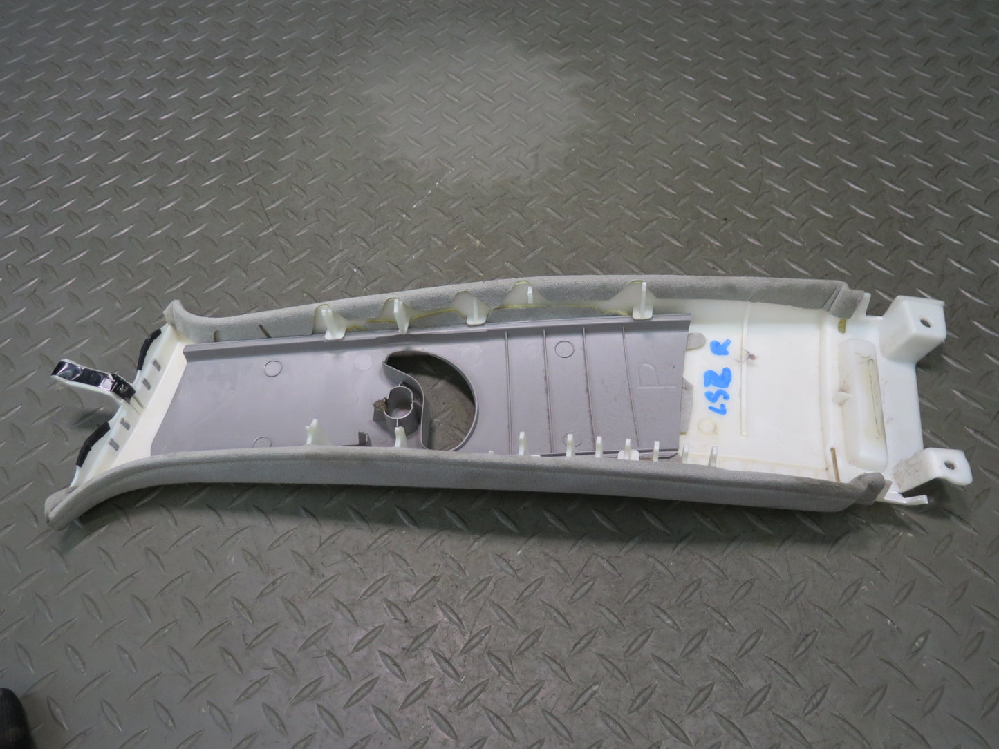 01-03 Lexus UCF30L LS430 Right Upper Center B Pillar Trim Cover Panel Gray OEM