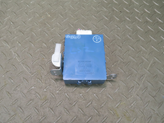 01-06 Lexus UCF30L LS430 Network Gateway Control Module 89111-50020 OEM