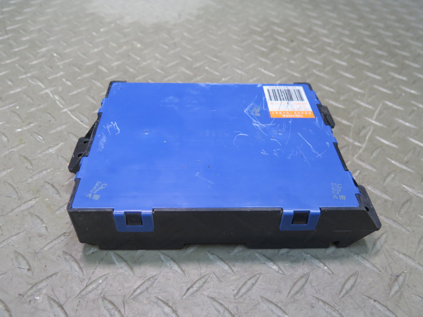 01-03 Lexus UCF30L LS430 Air Condition Amplifier Control Module 88650-50401 OEM