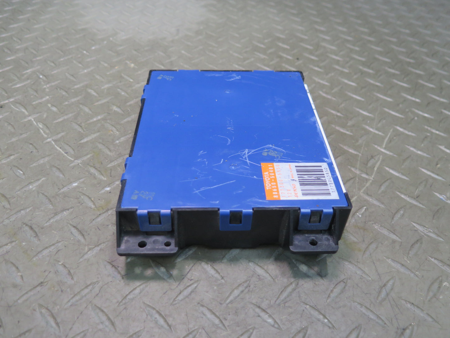 01-03 Lexus UCF30L LS430 Air Condition Amplifier Control Module 88650-50401 OEM