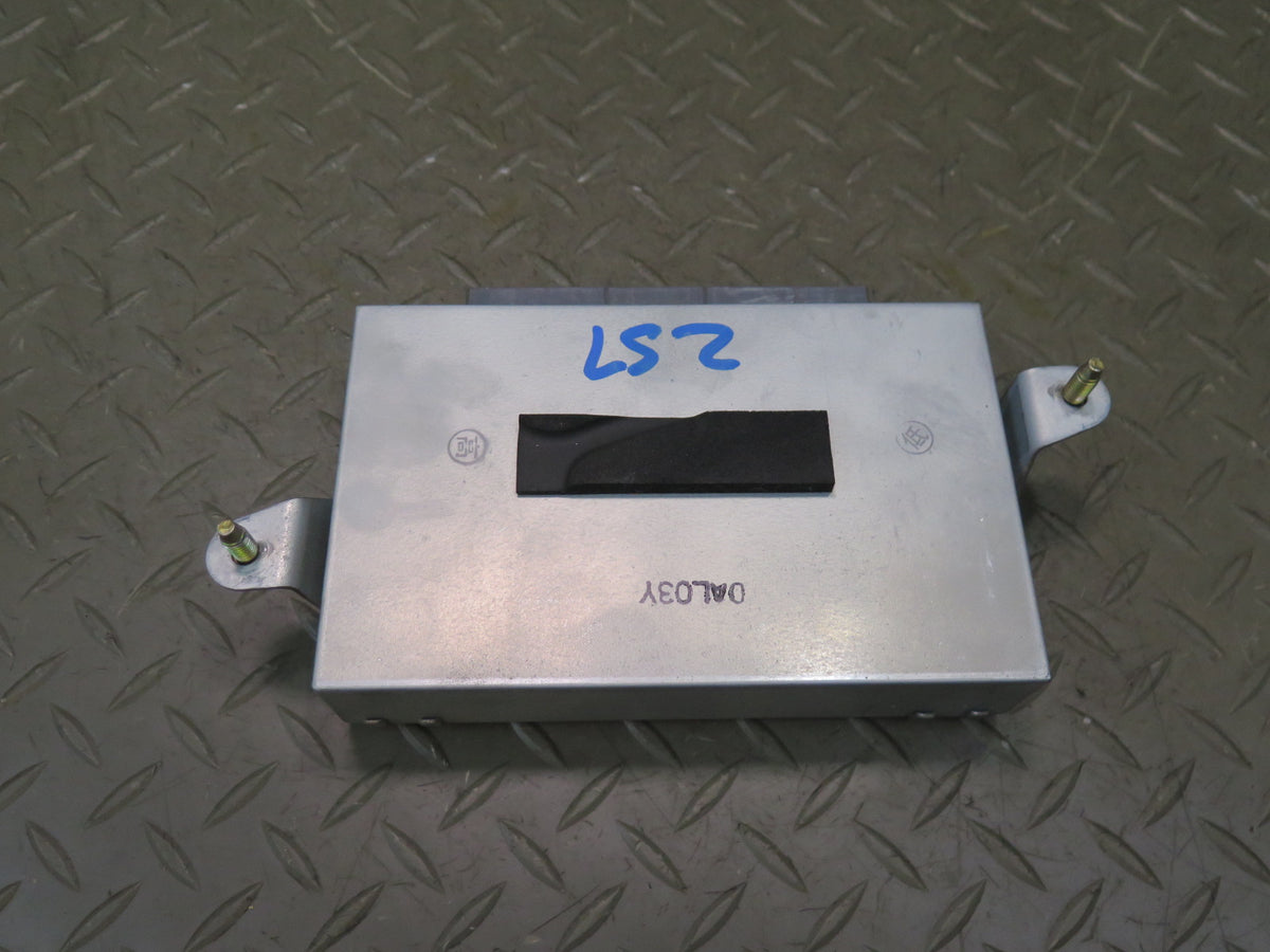01-03 Lexus UCF30L LS430 Air Suspension Control Module 89293-50111 OEM