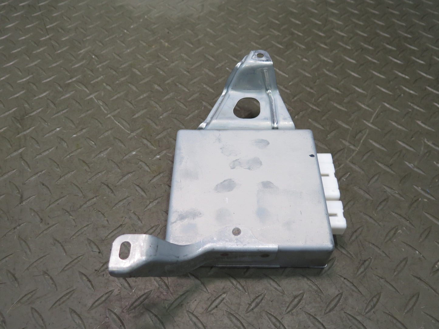 01-03 Lexus LS430 Tilt Telescopic Steering Multiplex Module 89227-50100 OEM