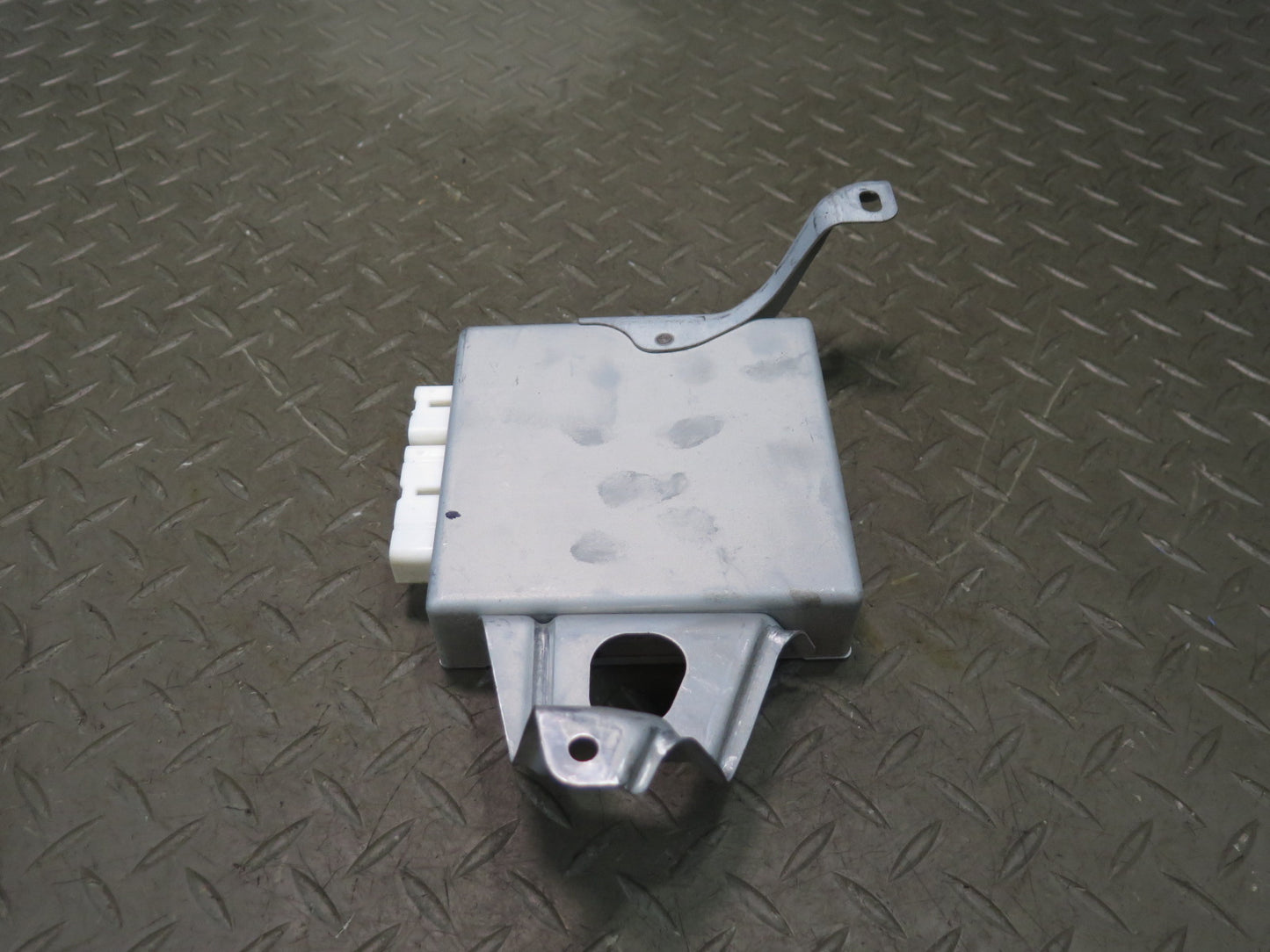 01-03 Lexus LS430 Tilt Telescopic Steering Multiplex Module 89227-50100 OEM