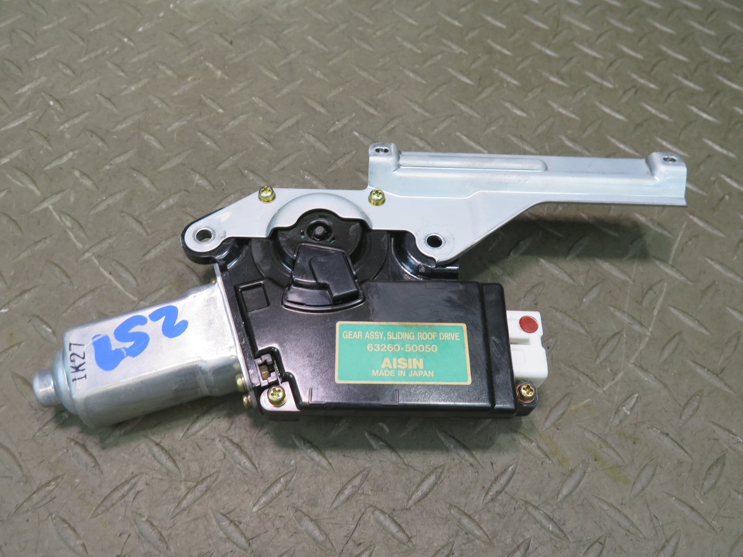 01-03 Lexus UCF30L LS430 Sunroof Motor Drive Unit 63260-50050 OEM