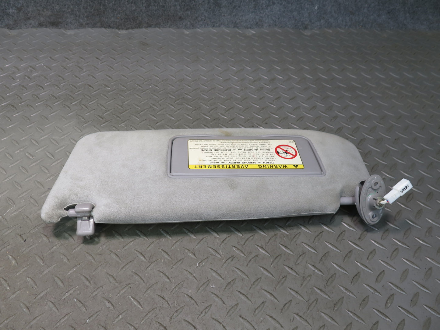 01-06 Lexus UCF30L LS430 Set of 2 Front Left & Right Sun Visor OEM