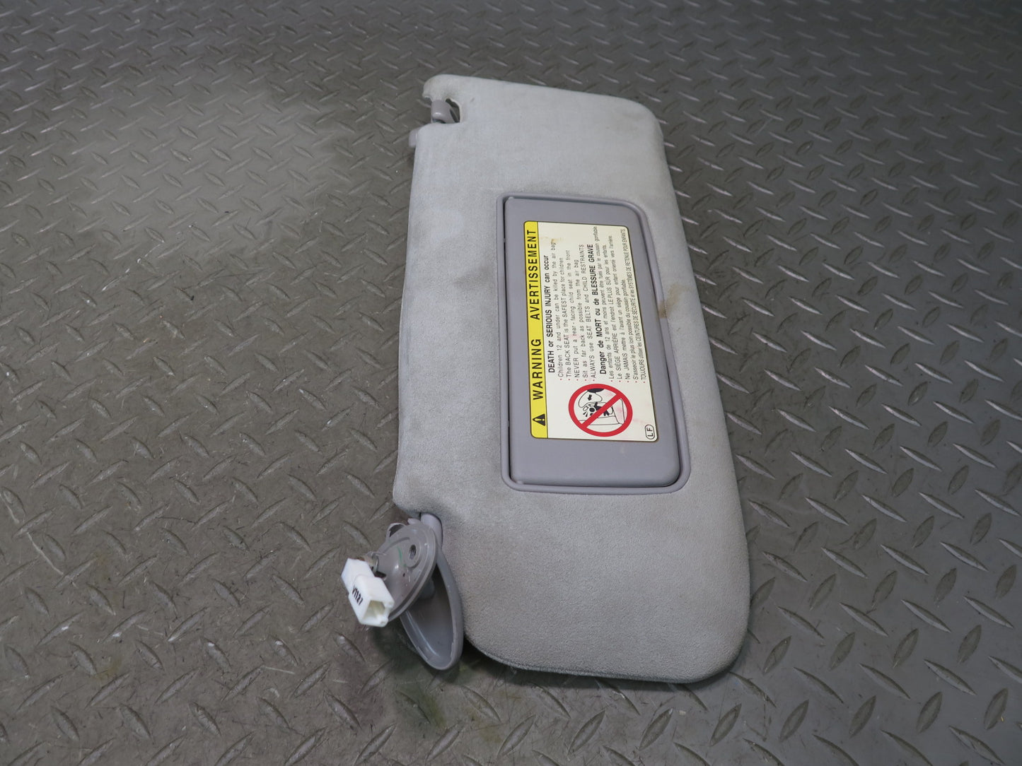 01-06 Lexus UCF30L LS430 Set of 2 Front Left & Right Sun Visor OEM