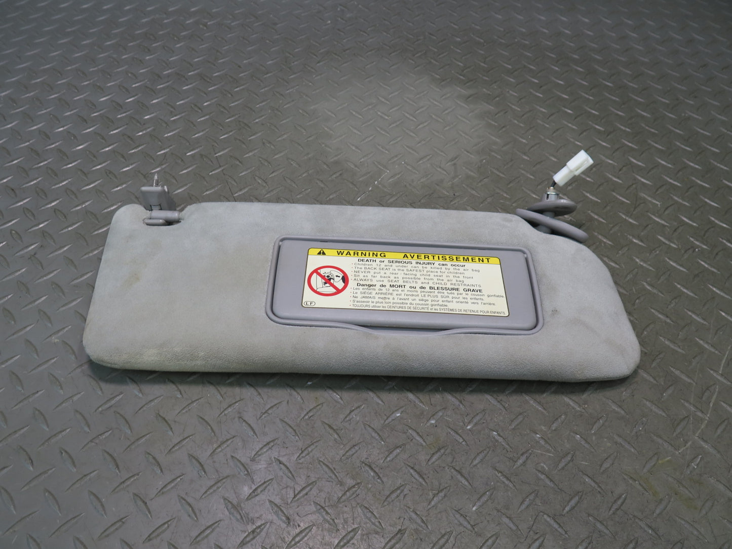 01-06 Lexus UCF30L LS430 Set of 2 Front Left & Right Sun Visor OEM
