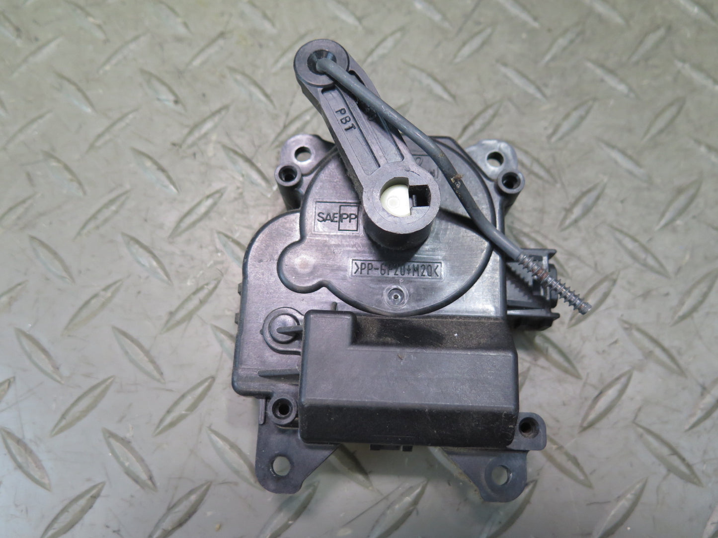 01-06 Lexus UCF30L LS430 Set of 7 A/C Heater Flap Door Actuator Motor OEM