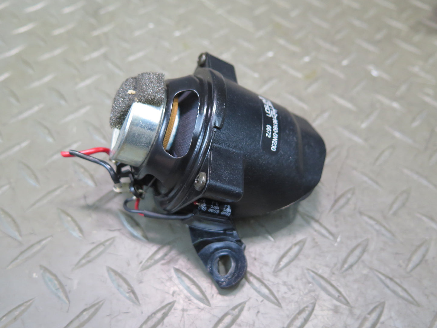 01-06 Lexus UCF30L LS430 Mark Levinson Left & Right Door Tweeter Speaker Set OEM