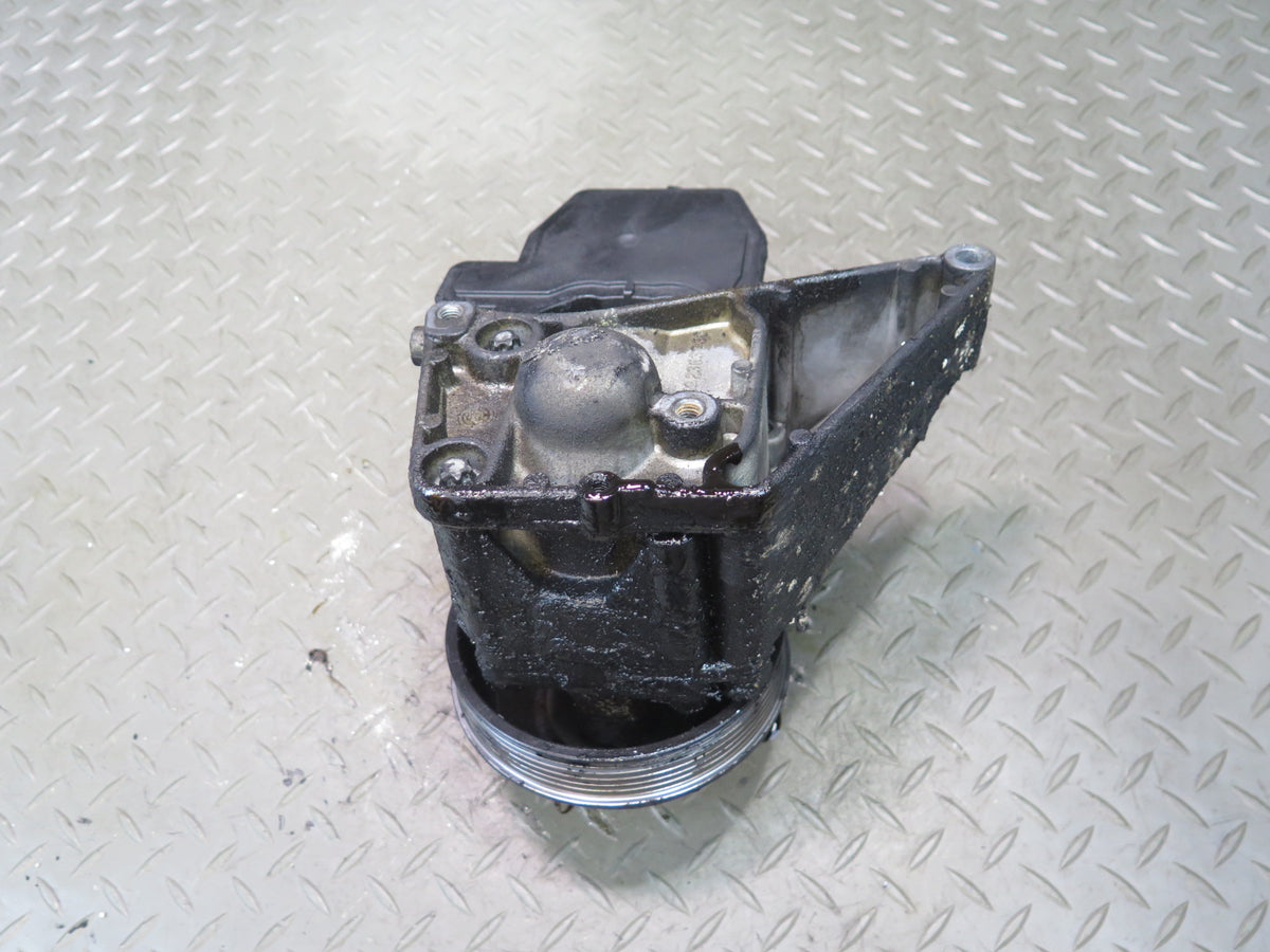 96-98 Mercedes R129 SL500 Power Steering Pump w Support Bracket OEM