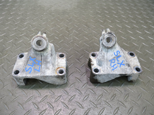 96-98 Mercedes R129 SL500 M119 Set of 2 Left & Right Engine Motor Mount OEM