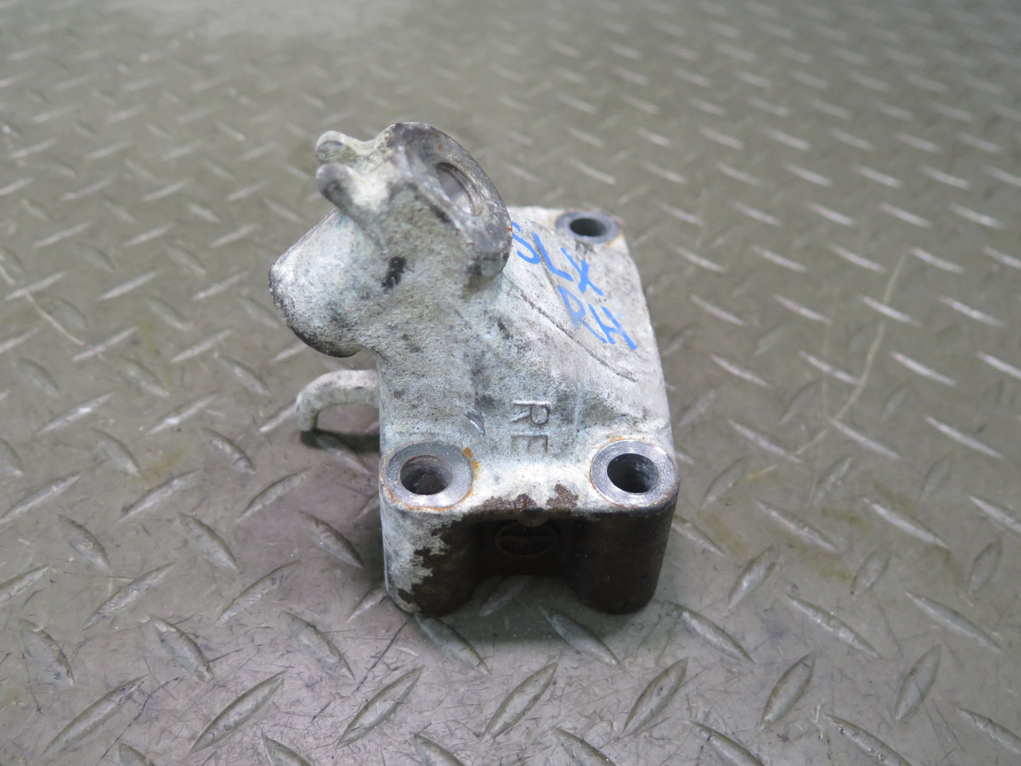96-98 Mercedes R129 SL500 M119 Set of 2 Left & Right Engine Motor Mount OEM