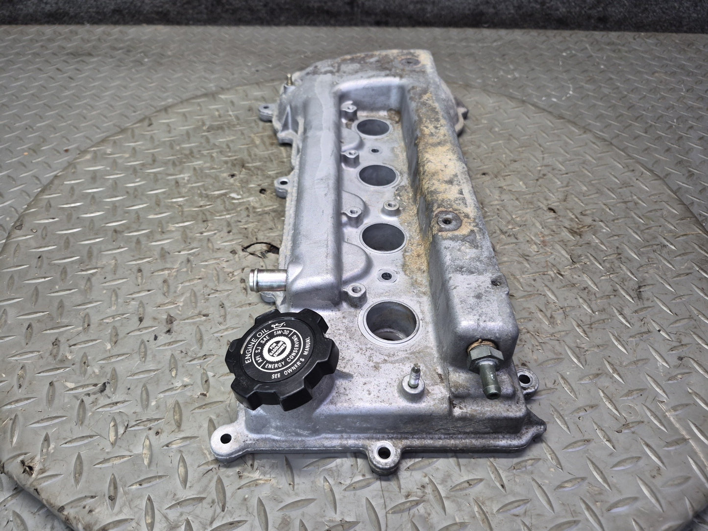 00-02 Toyota ZZW30L MR2 Spyder 1.8L 1ZZFE Engine Cylinder Head Cover w Cap OEM