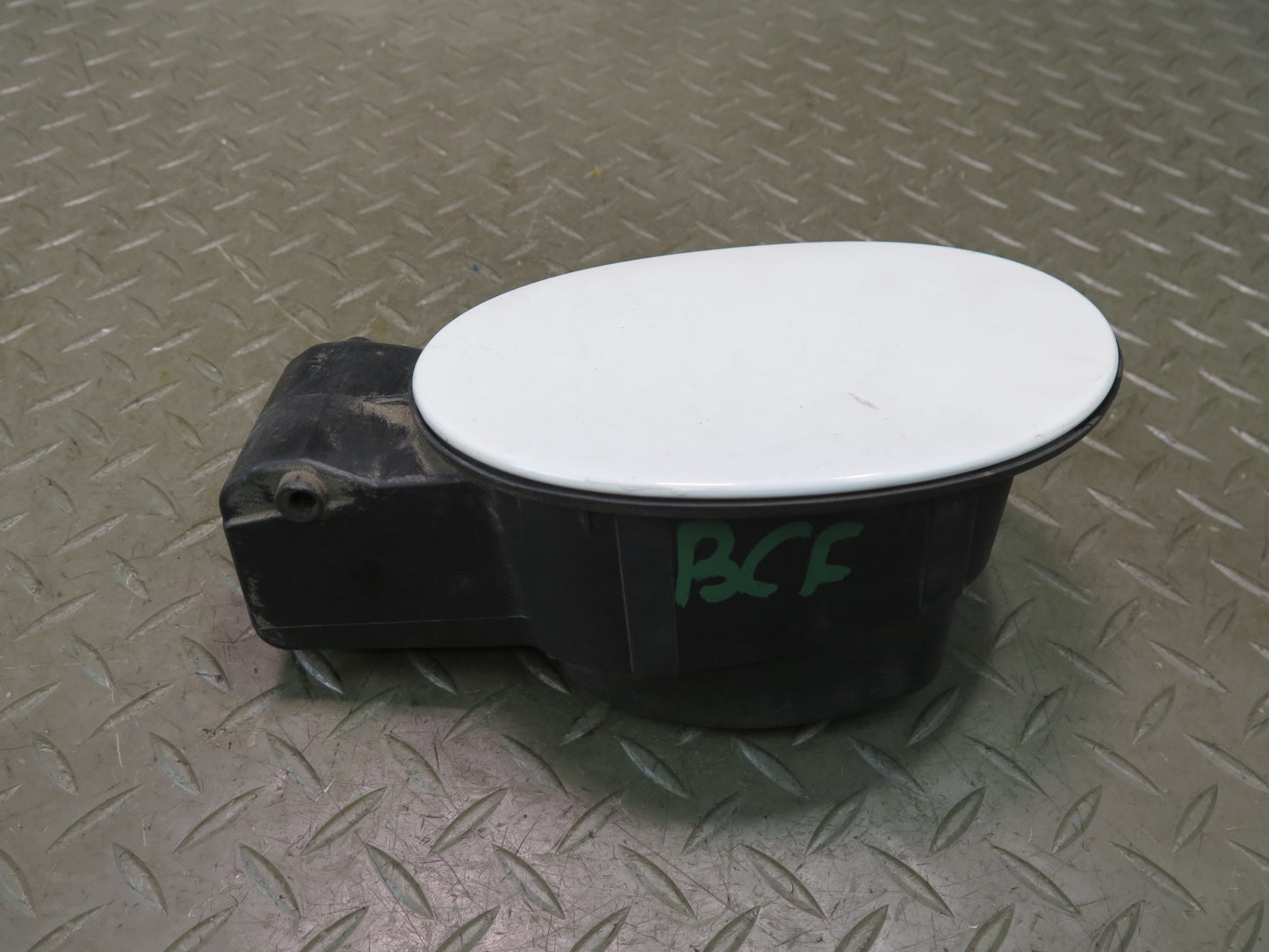 03-10 Bentley Continental GT Fuel Tank Filler Door Lid w Hinge 3W8809857H