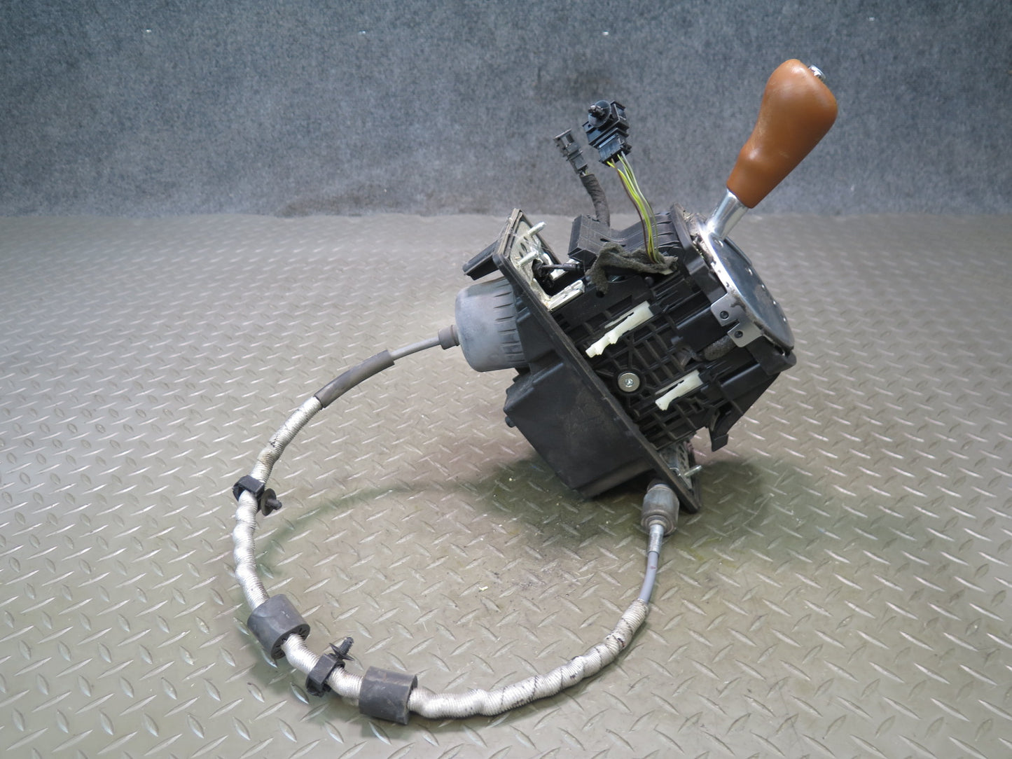 03-10 Bentley Continental GT A/T Automatic Transmission Gear Shifter w Cable