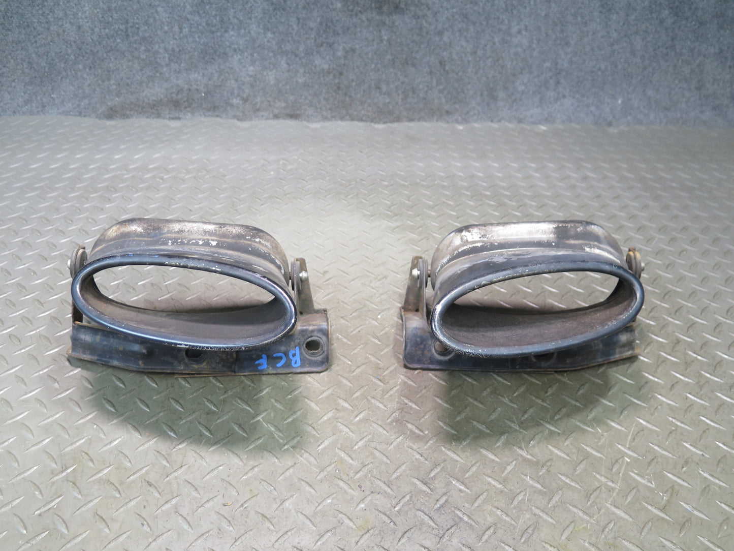 03-10 Bentley Continental GT Rear Left & Right Exhaust Muffler Tips Set of 2