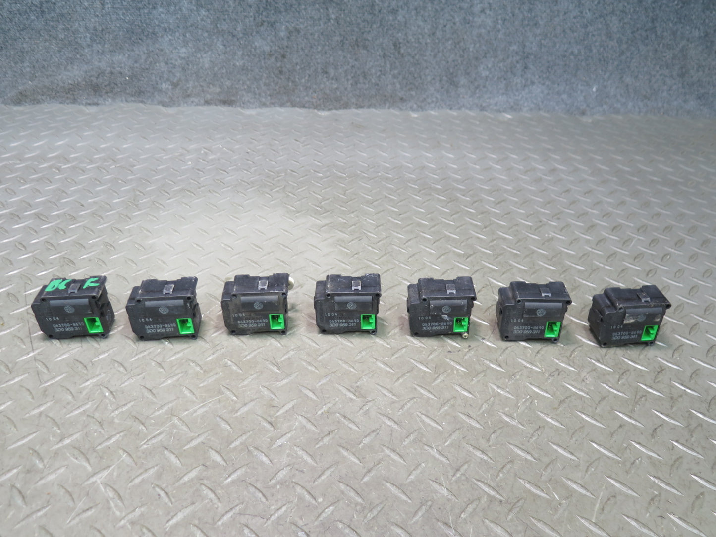 03-10 Bentley Continental GT A/C Heater Flap Door Actuator Servo Motor Set of 13