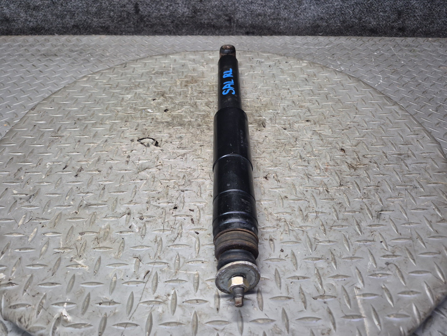 96-02 Mercedes R129 SL500 RWD Set of 2 Rear Strut Shock Absorber OEM