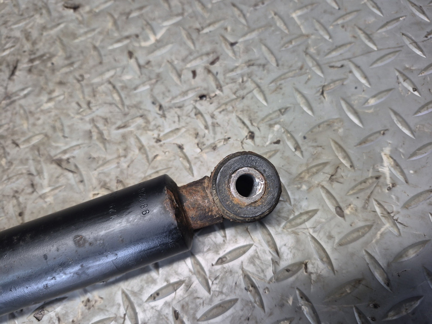 96-02 Mercedes R129 SL500 RWD Set of 2 Rear Strut Shock Absorber OEM