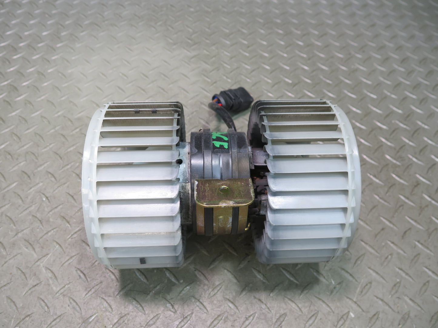 03-10 Bentley Continental GT A/C Heater Blower Motor Fan