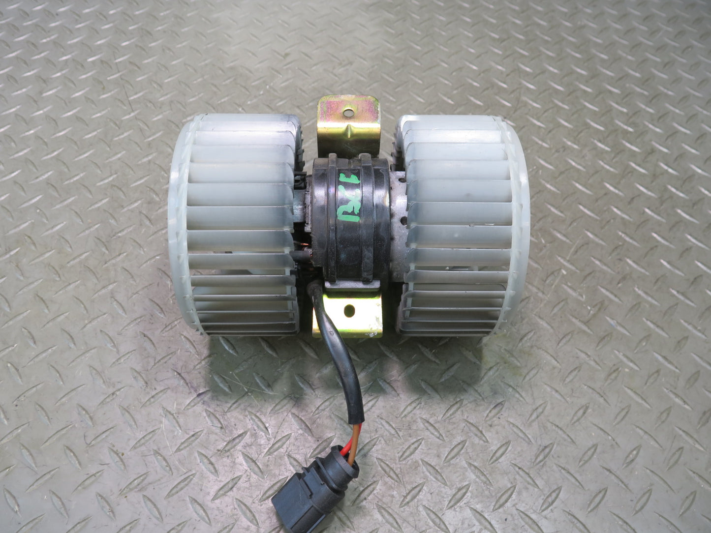 03-10 Bentley Continental GT A/C Heater Blower Motor Fan