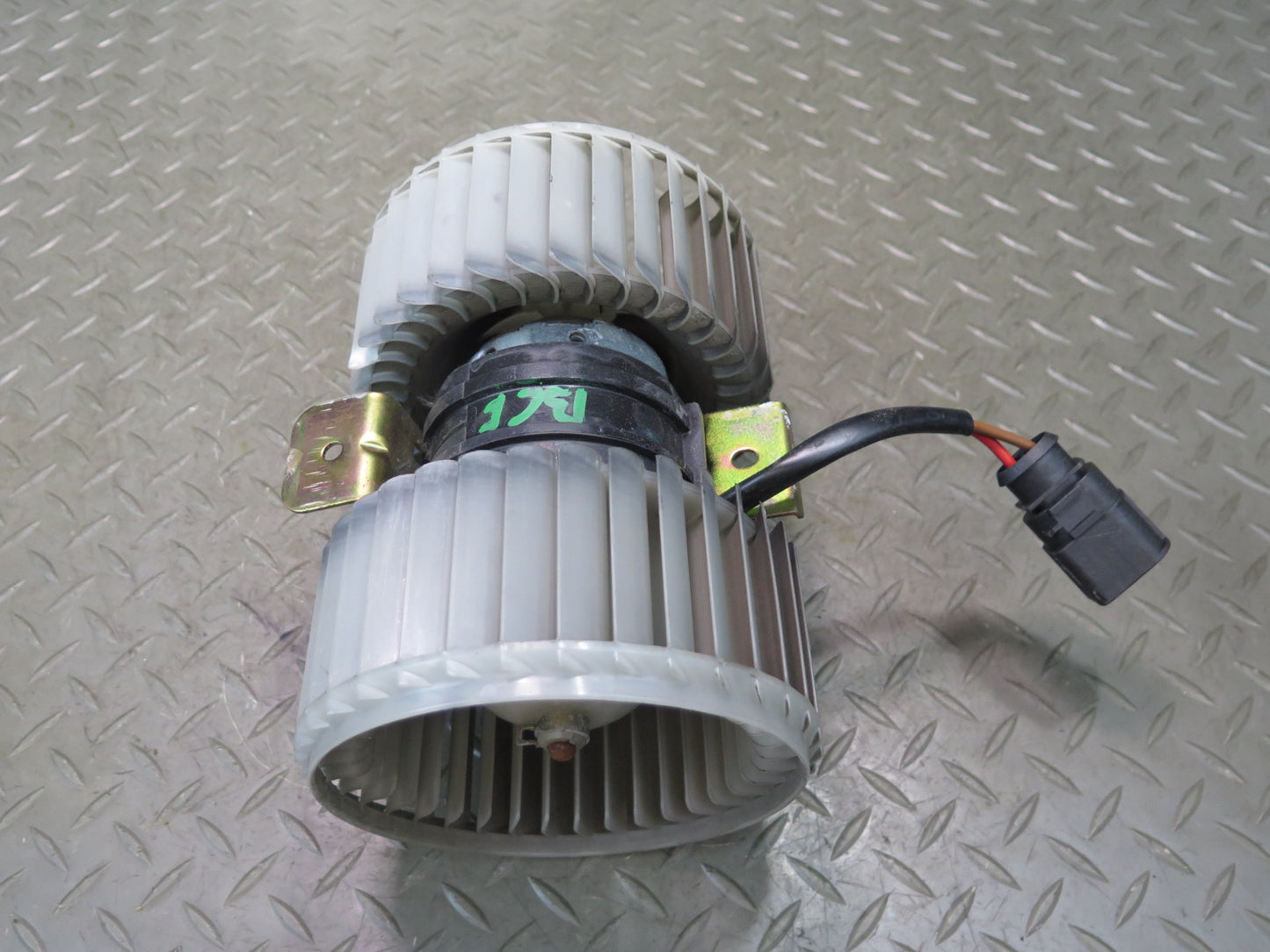 03-10 Bentley Continental GT A/C Heater Blower Motor Fan