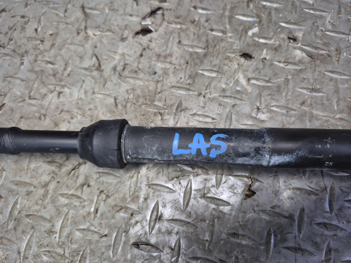 07-17 Lexus UVF46L LS600h LS460 Steering Column Intermediate Linkage Shaft OEM