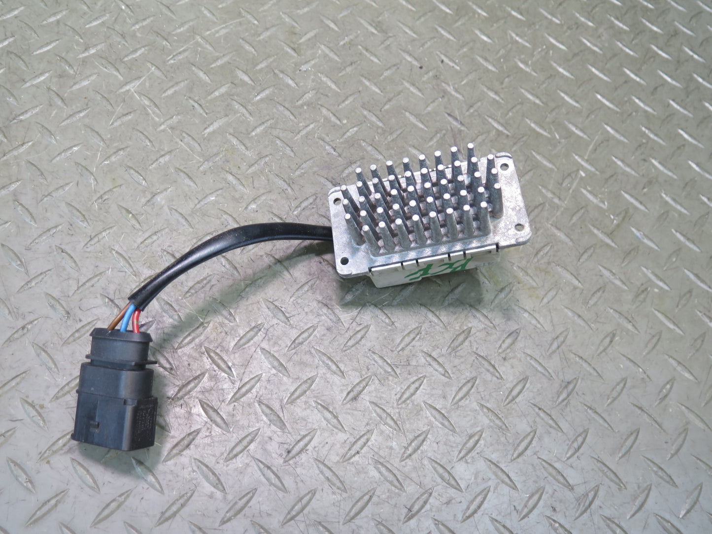 03-10 Bentley Continental GT A/C Heater Blower Motor Fan Resistor