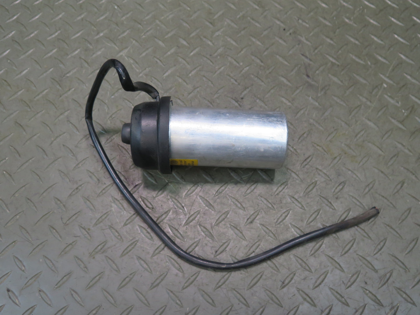 1985-1986 Porsche 928 S 5.0L V8 Engine Motor Ignition Coil