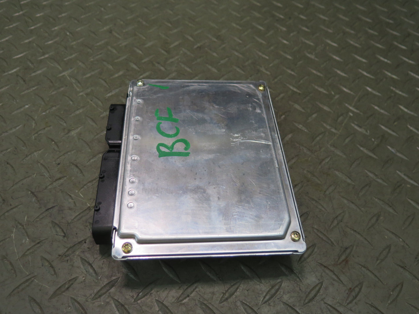 03-10 Bentley Continental GT Air Suspension Computer Control Module 3W0907553