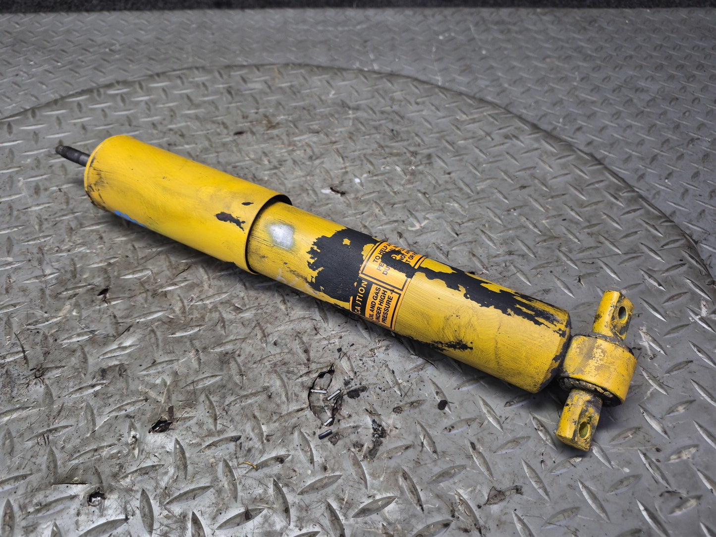89-96 Chevrolet Corvette C4 Set of 2 Front Bilstein Strut Shock Absorber