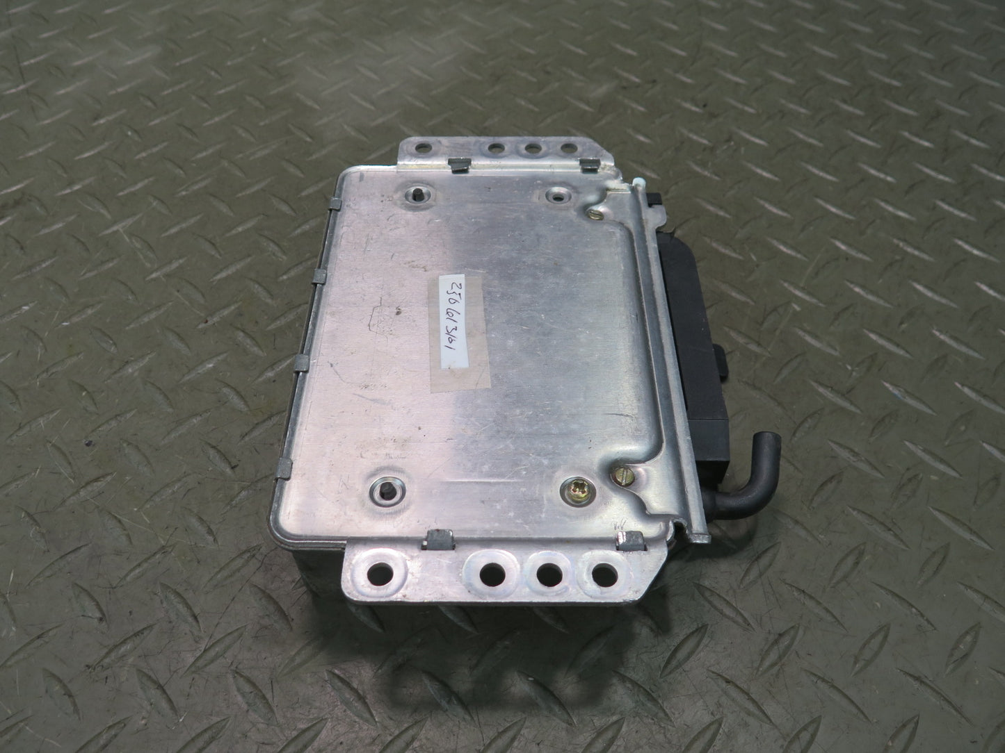1985-1986 Porsche 928 Ignition Control Module Unit 92861812405