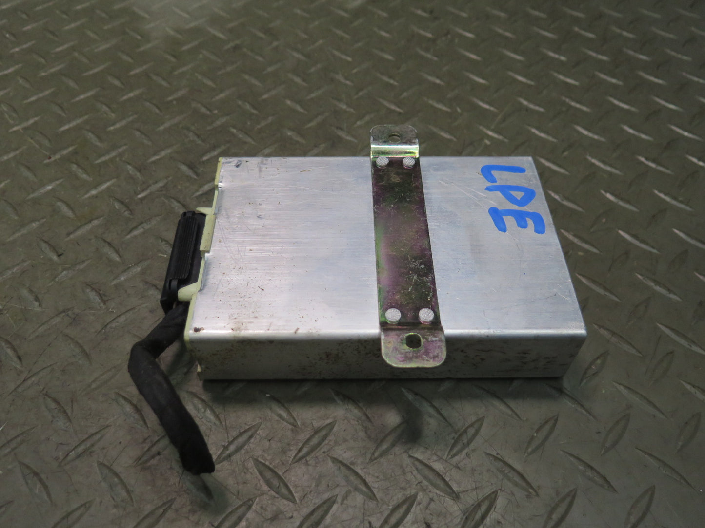 1986 Porsche 928 Cruise Control Module Regulator Unit 92861712700