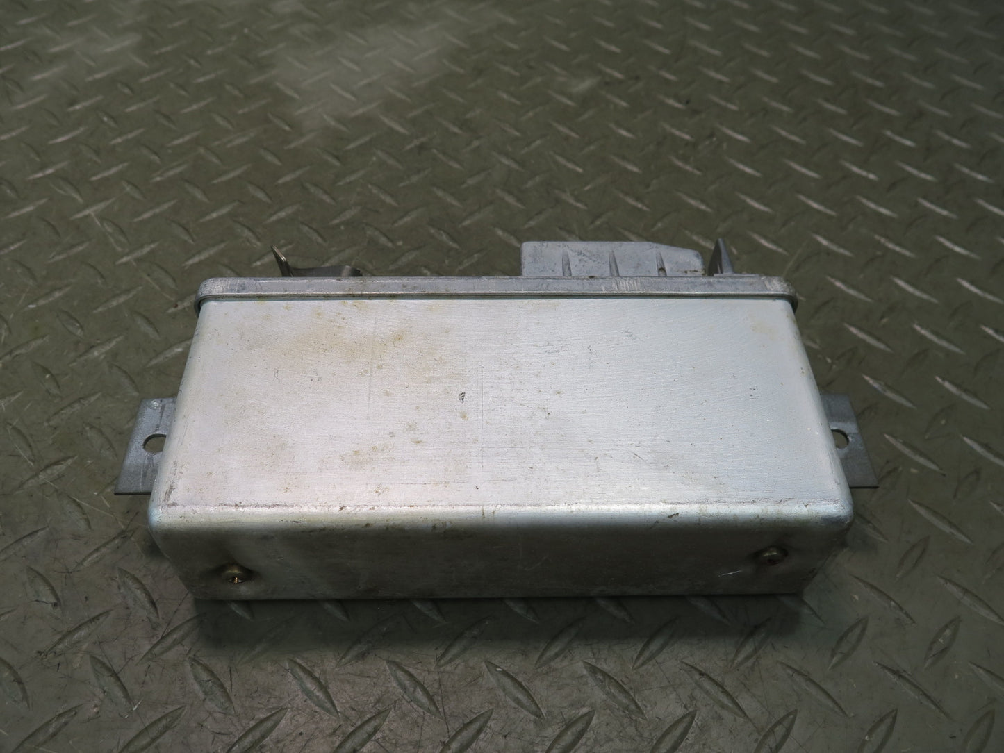1986 Porsche 928 S Anti Lock Brake ABS Control Module 0265103001