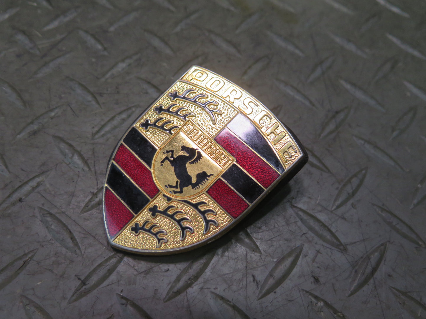 1984-1991 Porsche 928 Front Hood Emblem Logo Badge 90155921020