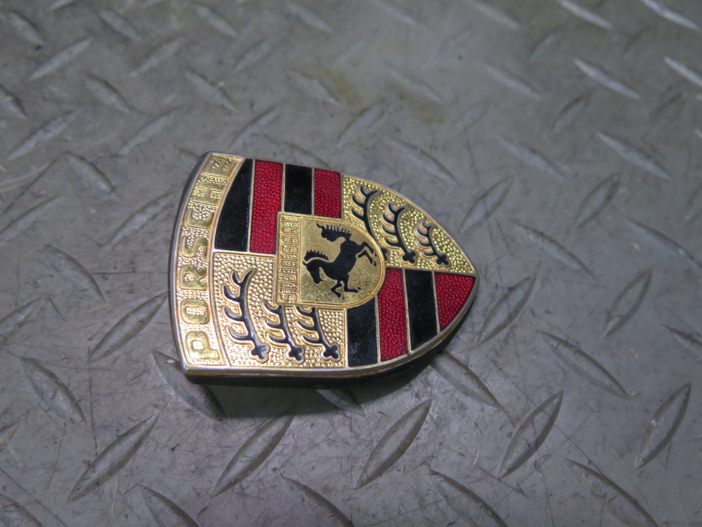 1984-1991 Porsche 928 Front Hood Emblem Logo Badge 90155921020