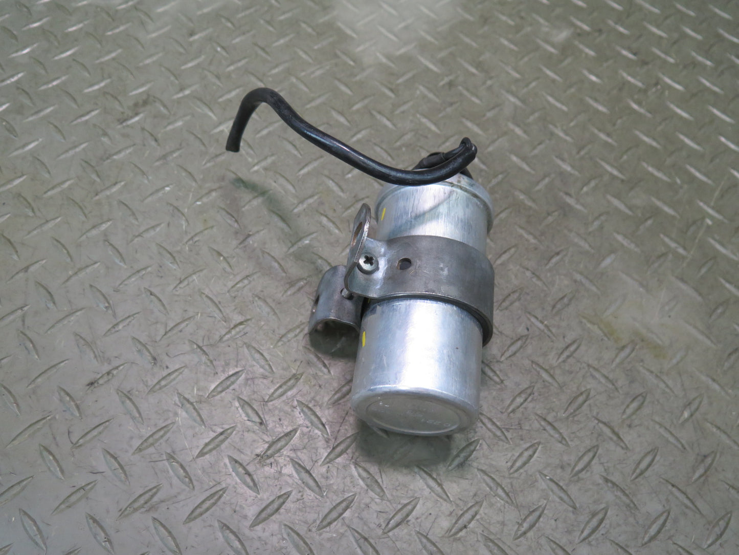 1985-1986 Porsche 928 S 5.0L V8 Engine Motor Ignition Coil