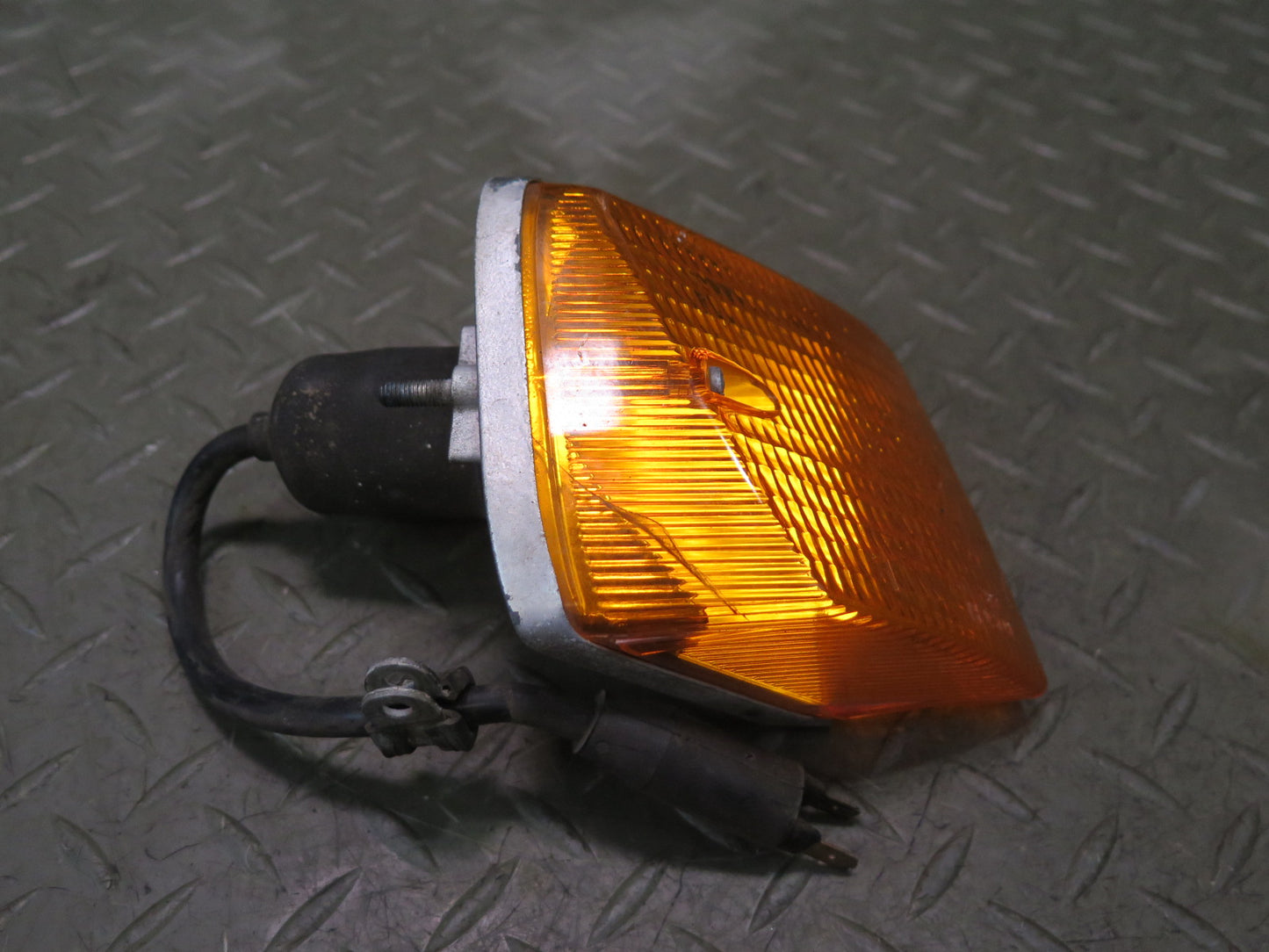 1978-1986 Porsche 928 S Front Left Side Turn Signal Lamp Light 92863142101