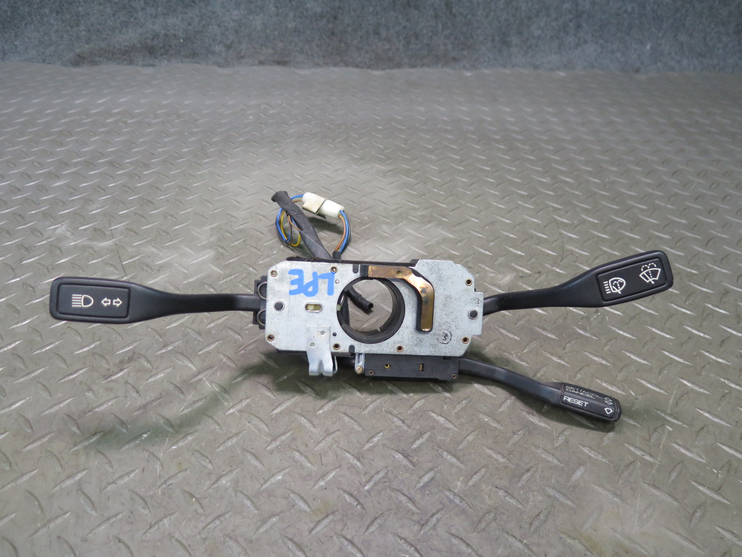 1986 Porsche 928 S Steering Column Turn Signal Wiper Cruise Multi Switch