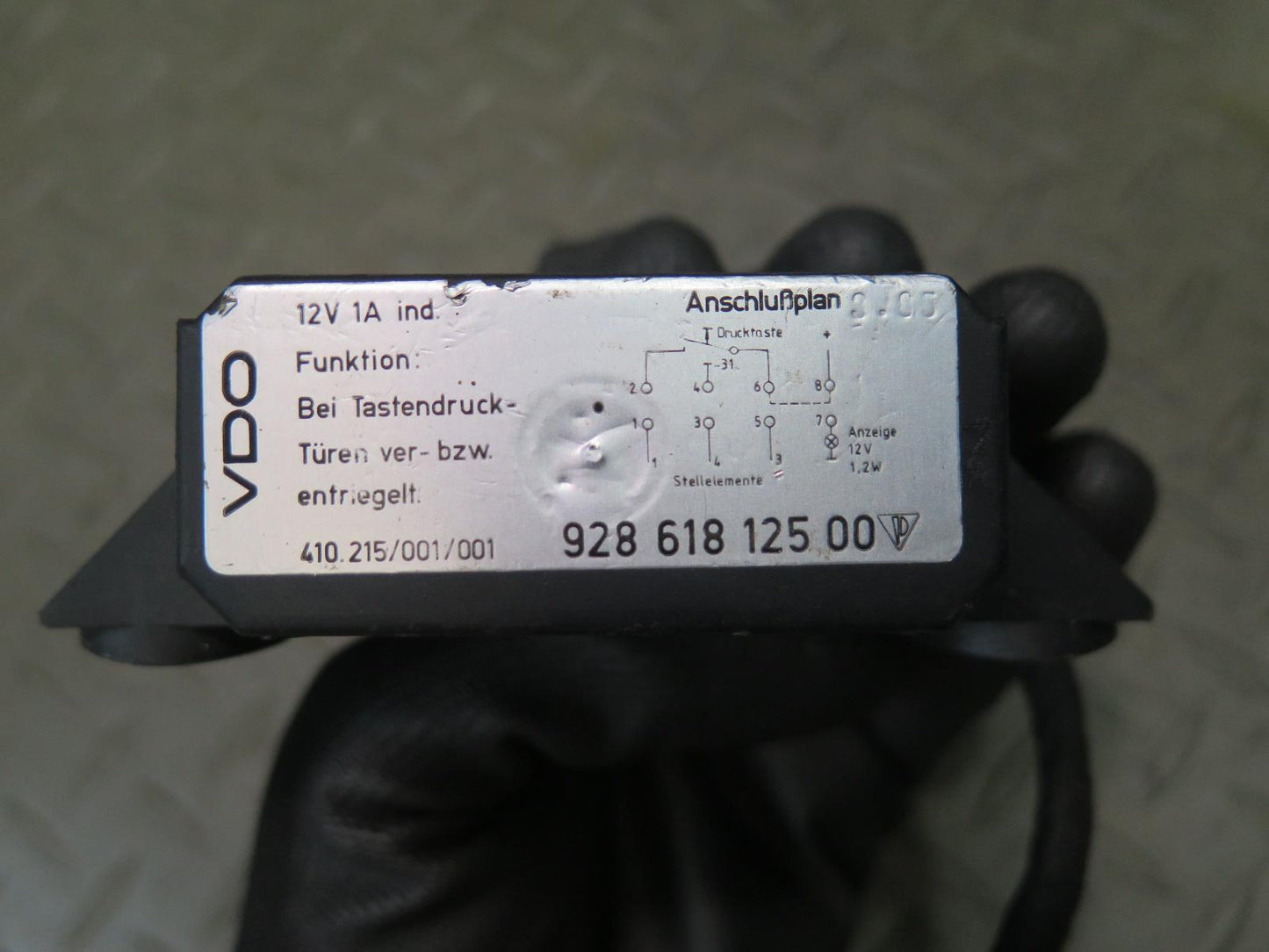1984-1991 Porsche 928 S Central Door Lock Locking Control Module 92861812500