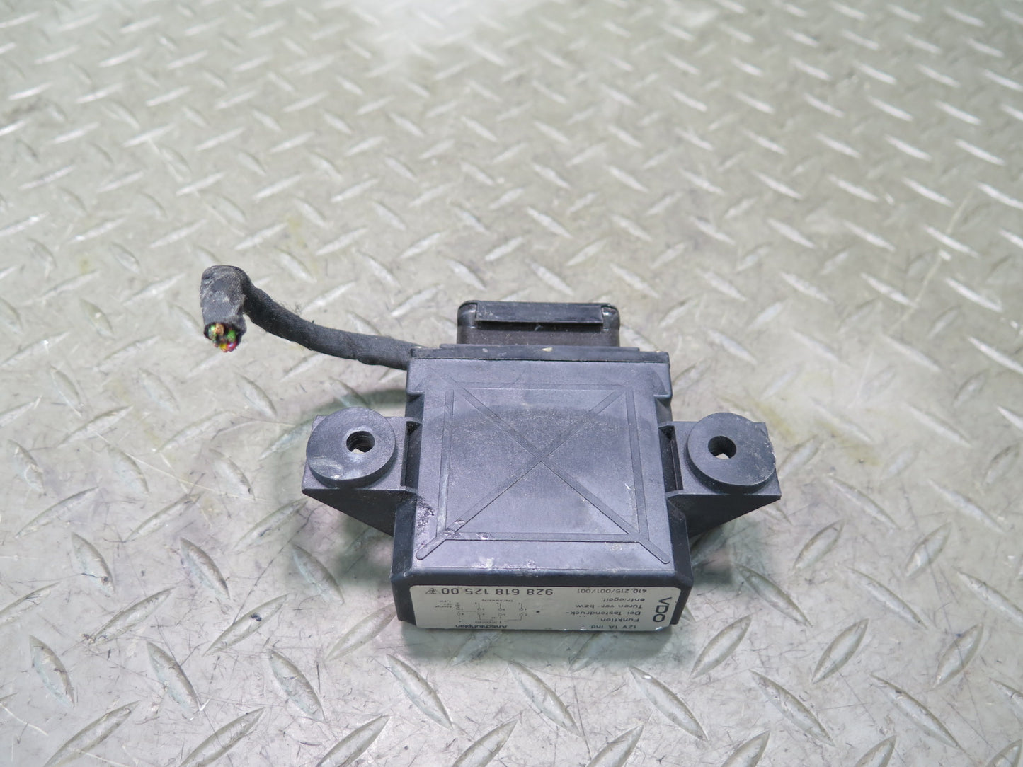 1984-1991 Porsche 928 S Central Door Lock Locking Control Module 92861812500