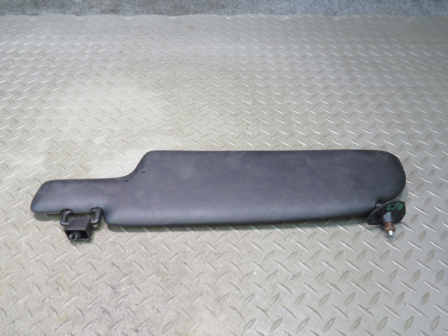 1984-1991 Porsche 928 Front Left & Right Side Sun Visor Shade Black Set of 2