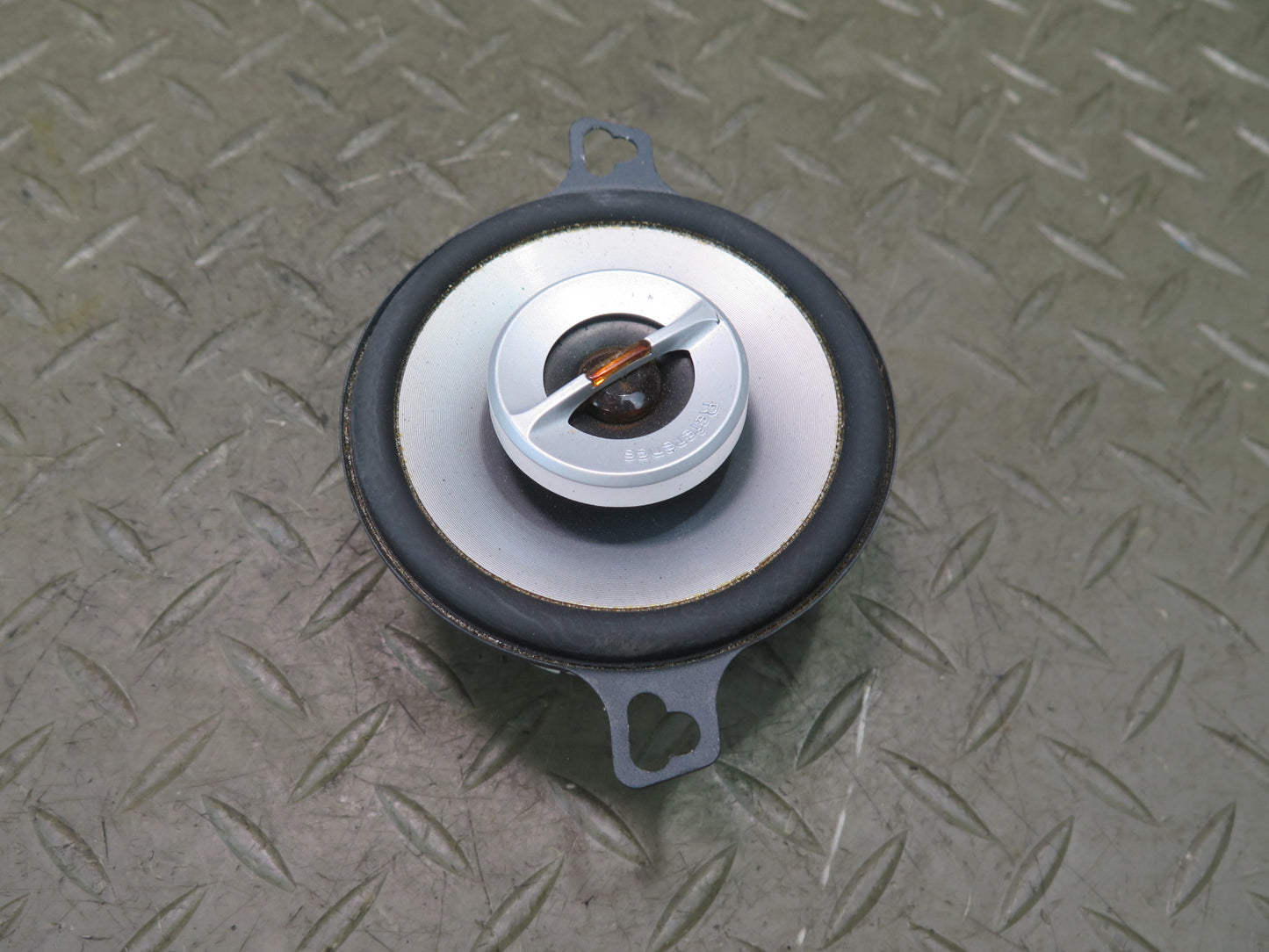 1984-1989 Porsche 928 S Rear Left & Right Side Audio Speaker W/ Cover Set