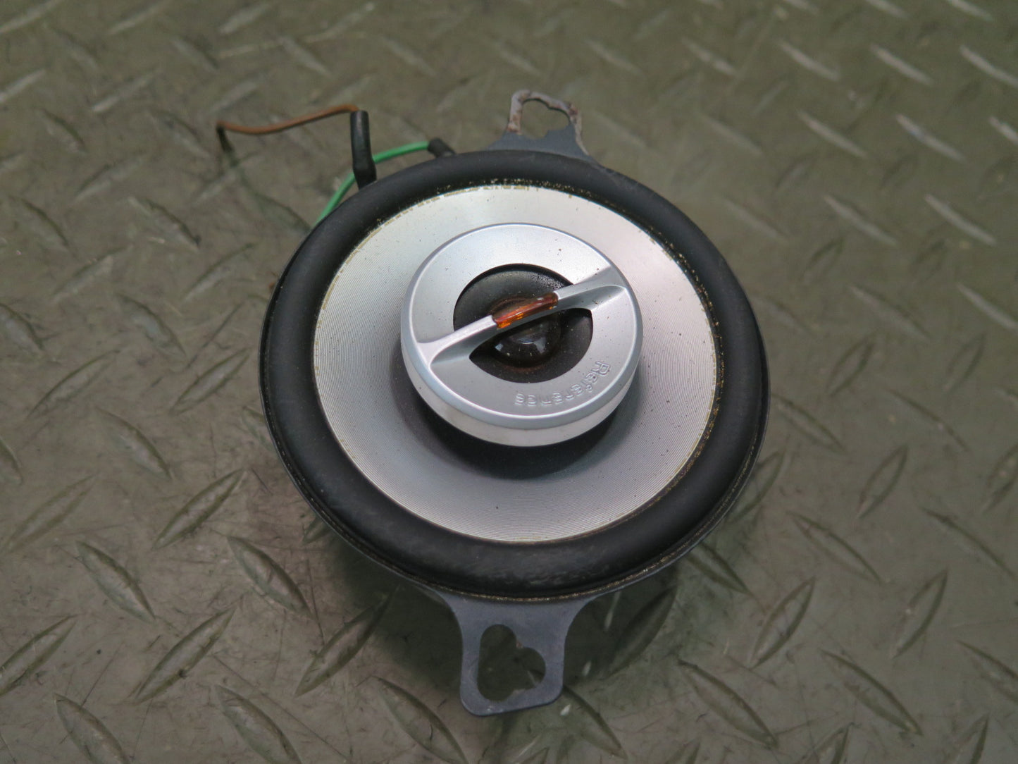 1984-1989 Porsche 928 S Rear Left & Right Side Audio Speaker W/ Cover Set