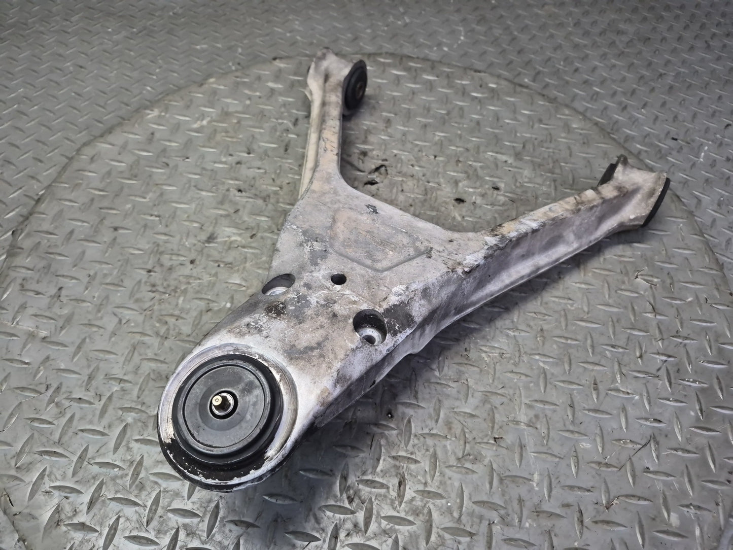 88-96 Chevrolet Corvette C4 Front Left Lower Control Arm OEM
