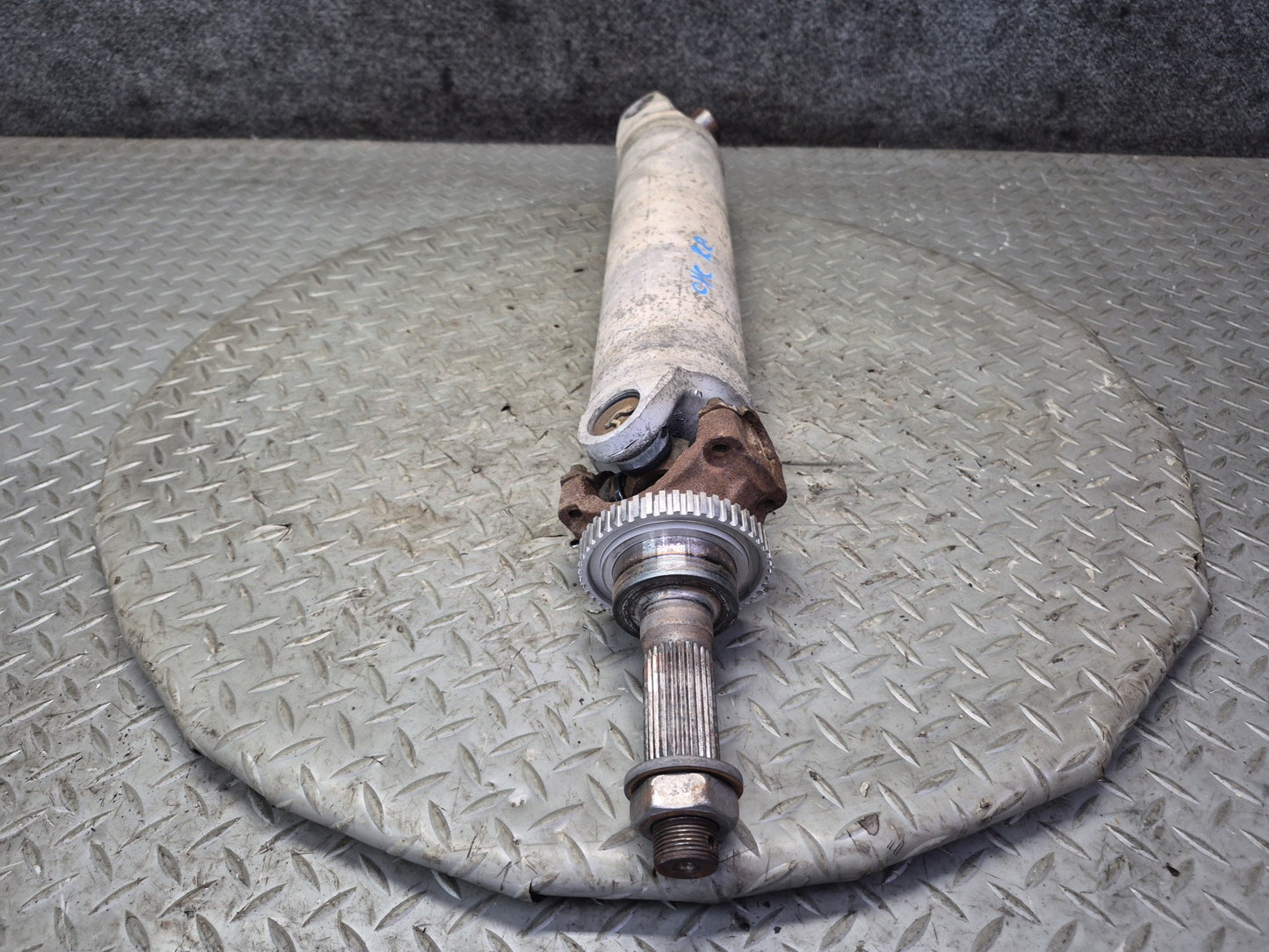 84-96 Chevrolet Corvette C4 A/T Rear Left or Right Half Axle Shaft OEM