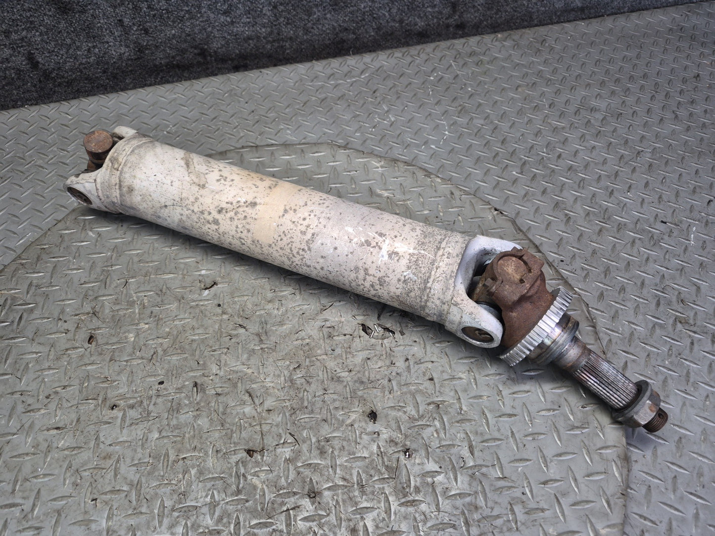 84-96 Chevrolet Corvette C4 A/T Rear Left or Right Half Axle Shaft OEM
