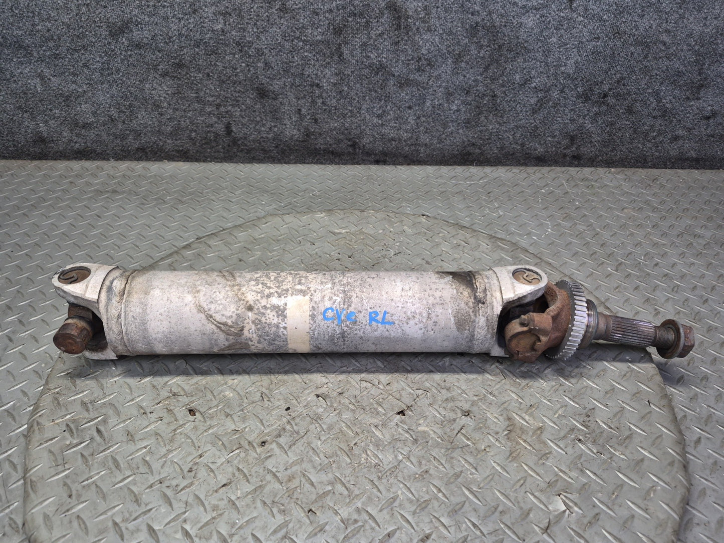 84-96 Chevrolet Corvette C4 A/T Rear Left or Right Half Axle Shaft OEM